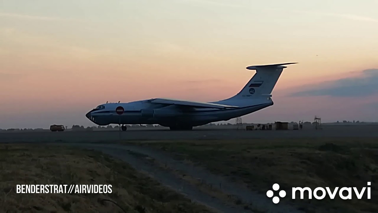 Запуск + руление + взлет российского Ил-76 в аэропорту Гомеля