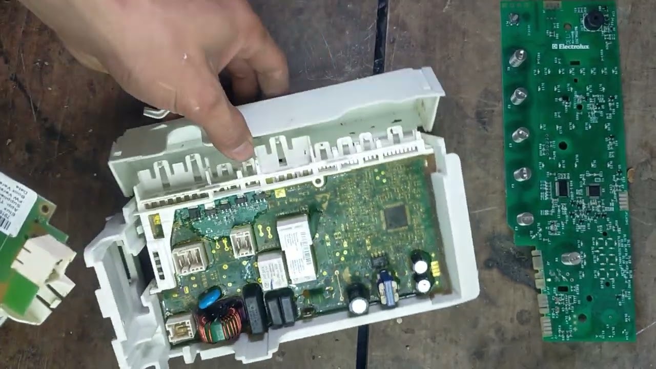 Bo máy giặt elextrolux invertor cửa ngang.