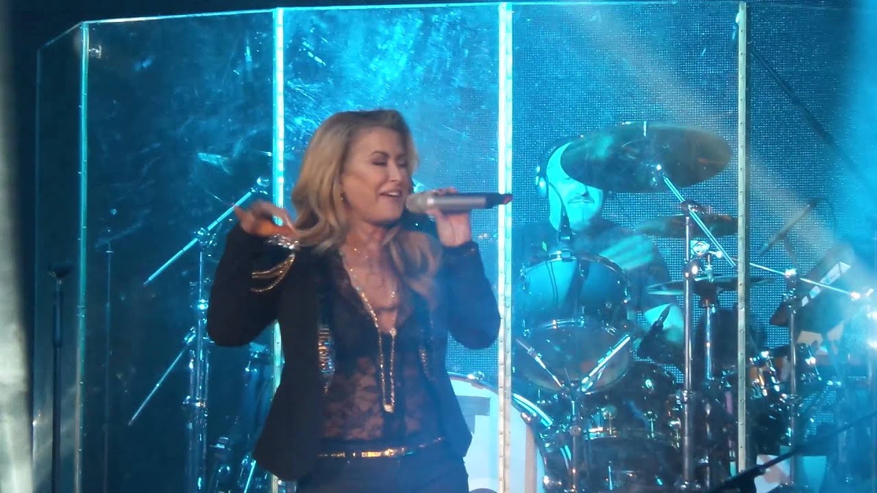 Anastacia - left outside alone @Resurrection (Live Minsk Prime hall 13.02.15)
