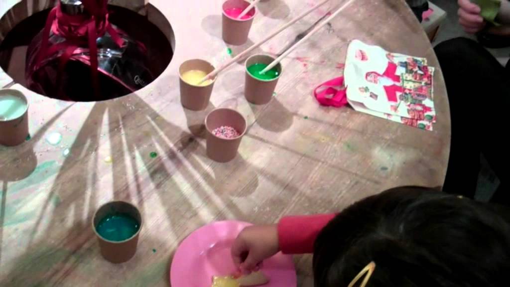 Taller infantil navide&ntilde;o en Loewe