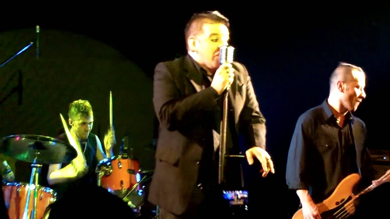 Cabezones - Frio (The Roxy - 22/06/2013)