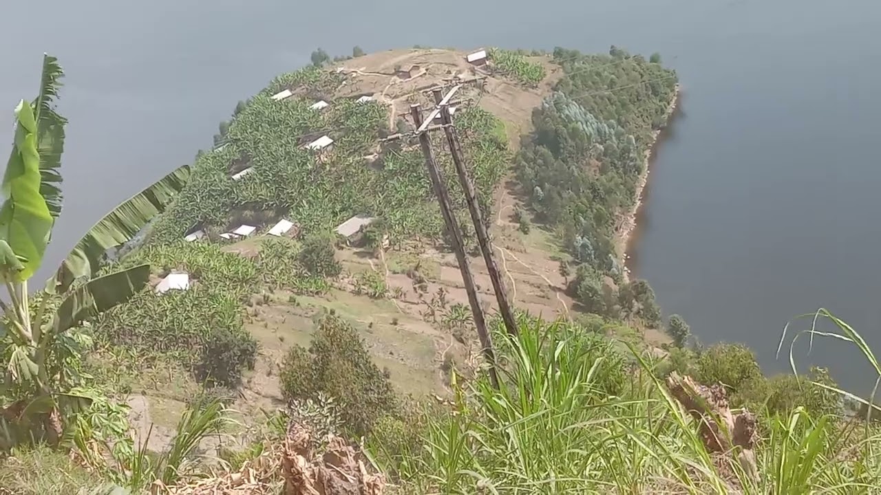PLOT FOR SALE NEAR LAKE BURERA NORTH PROVINCE OF RWANDA