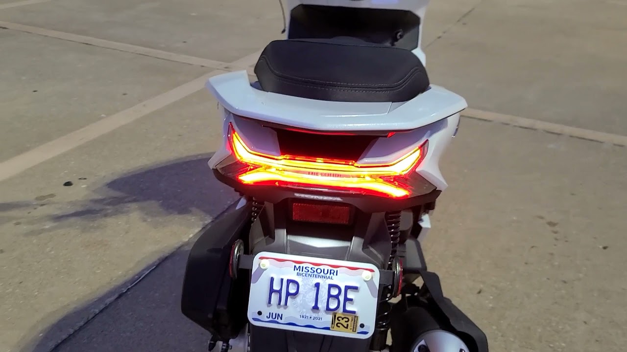 2021 Honda PCX 160cc Review ENGLISH
