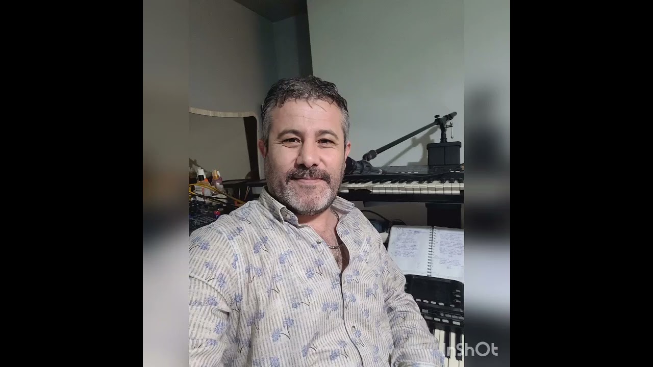 Deli Deli Piyanist Alpaslan