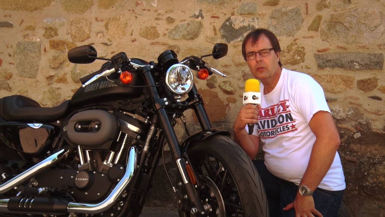 Motosx1000 : Test Harley-Davidson Roadster