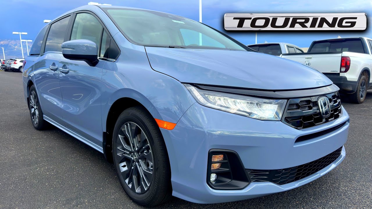 Honda Odyssey Touring 2025 года &mdash; Sonic Gray Pearl &mdash; Обзор