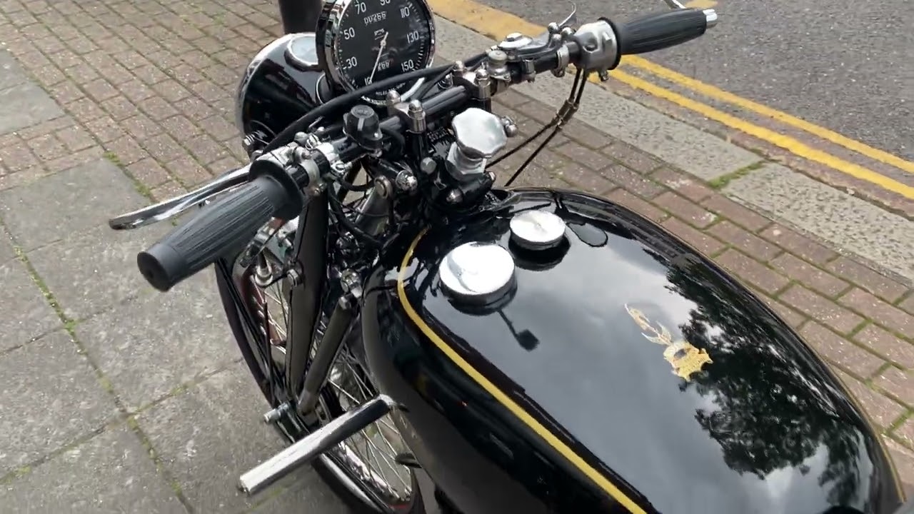 Vincent Black Shadow 998cc