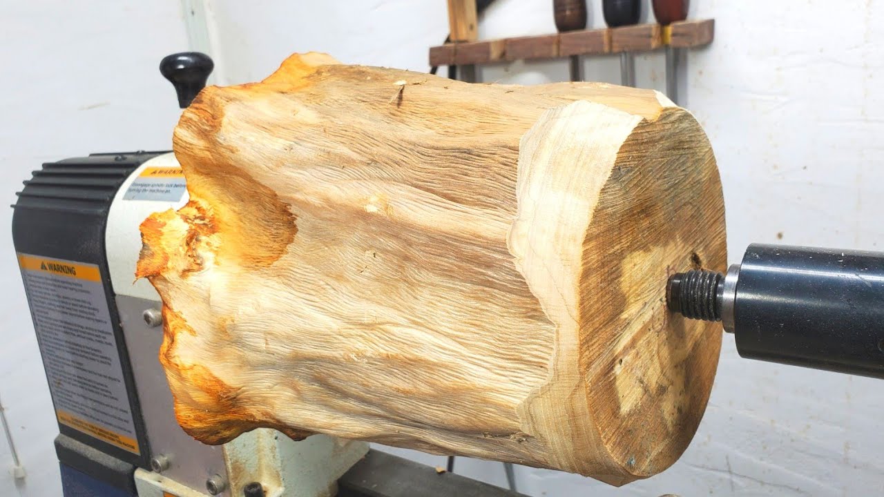 Woodturning Rough edge vase【職人技】木工旋盤でナチュラルエッジの花瓶
