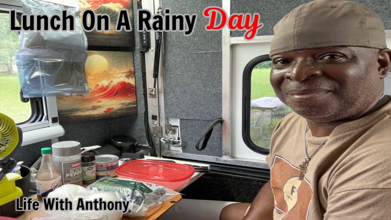 Life With Anthony | Lunch On A Rainy Day | Chatting With You Guys
