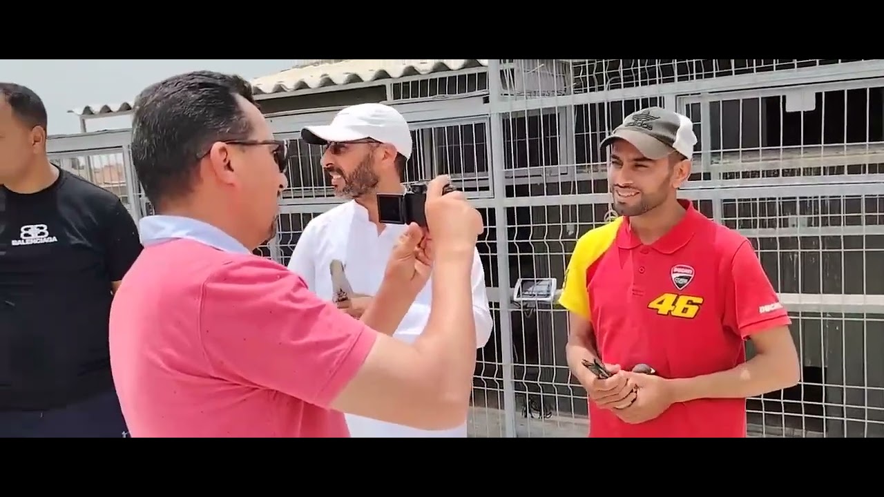 الحمامة الثانية على المباشر  اثناء كنترول الحمامة الاولى عند البطل كريم المعروفي.اللهم بارك