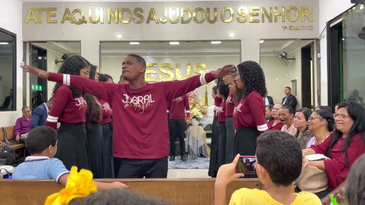 Ele é senhor e fora dele não há salvador-Jogral Kadosh
