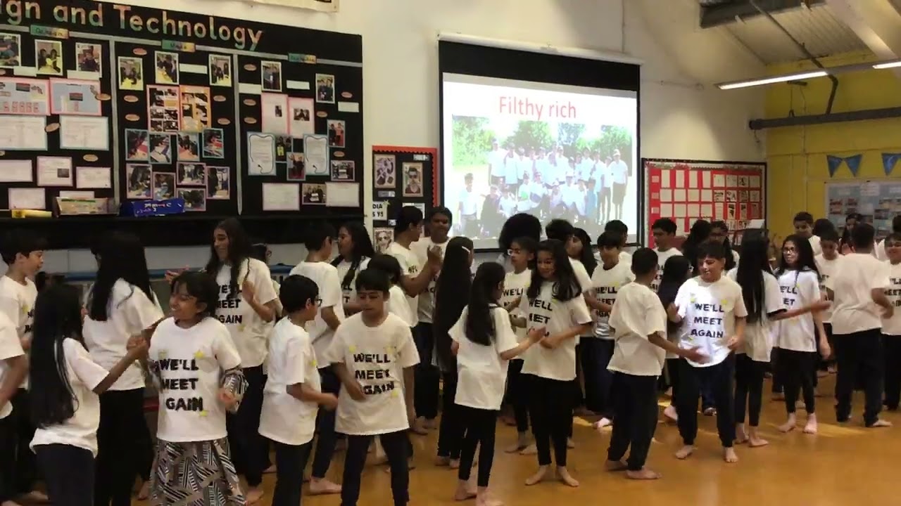 Filthy rich dance