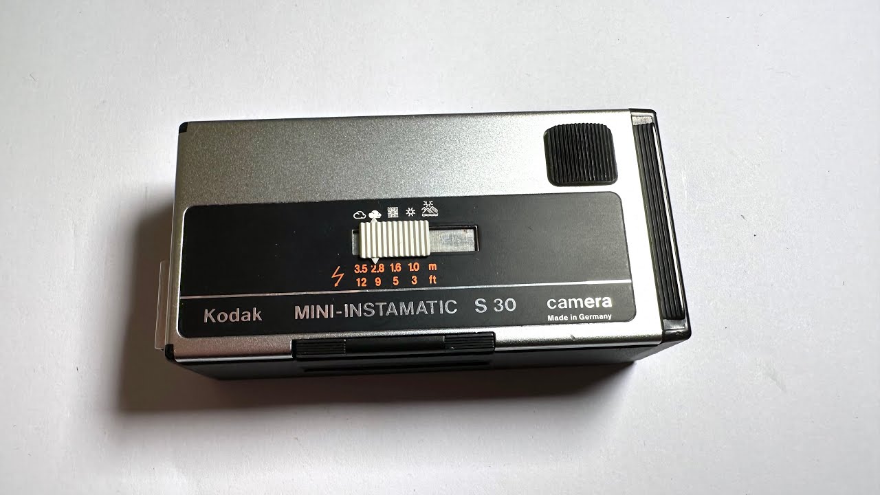 Kodak MINI INSTAMATIC S 30 CAMERA