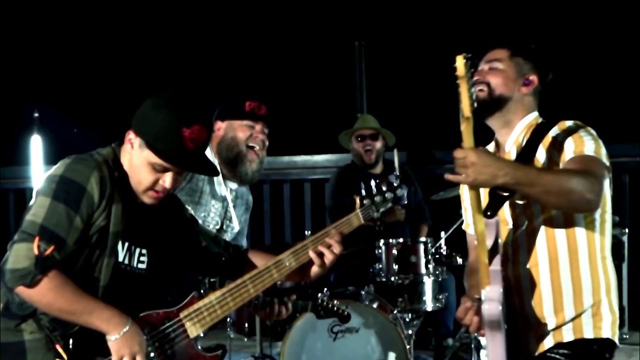 Allí Está Jesús Pepe López Band