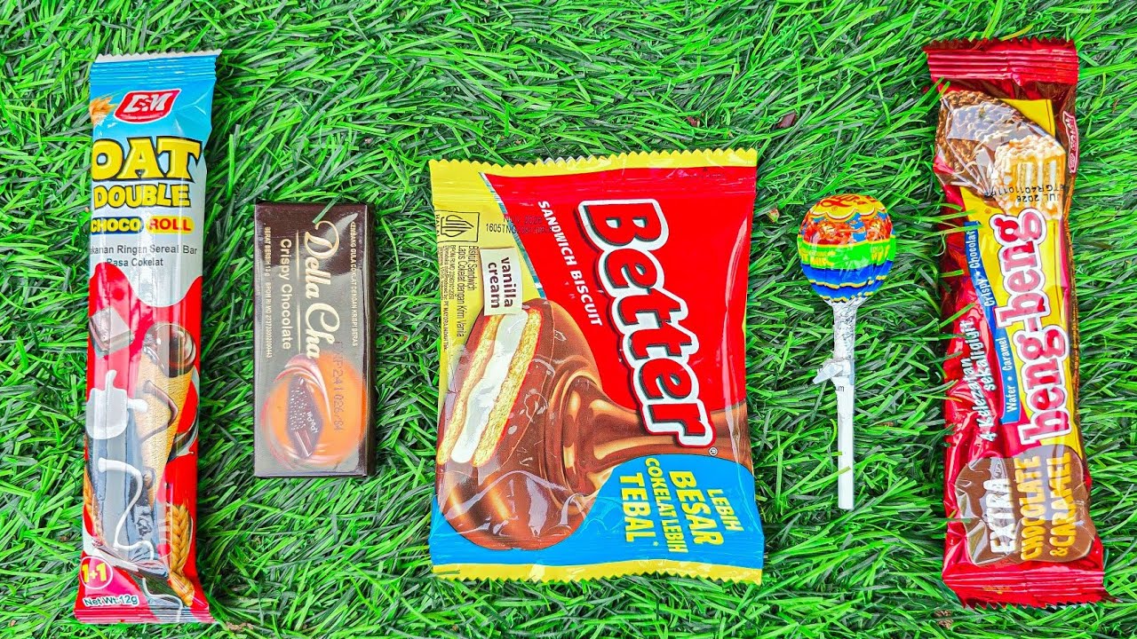 ASMR Most Popular Candys / some lots of colorful rainbow lollipop candy / unpacking chocolate eat