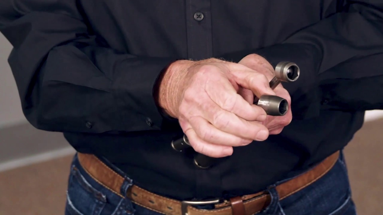 APEX&reg; Product Series - Universal Wrench with an Iron Band Sleeve