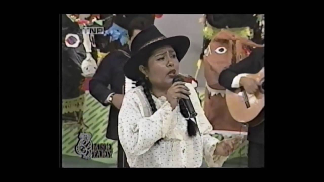 Canto Quechua 0088 MARMAKILLASCHALLAY huayno con MARGOT PALOMINO Peru
