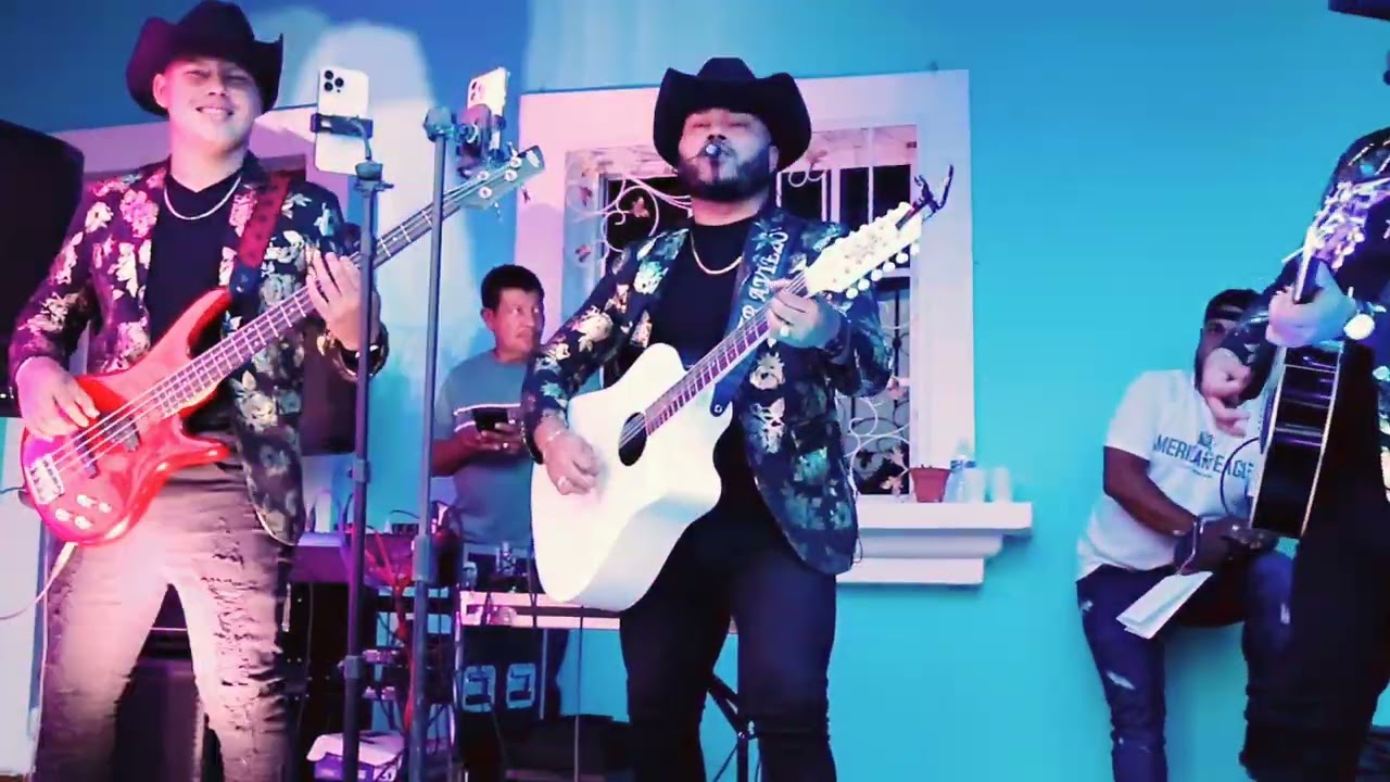 Traviezoz De Olancho - 18 Libras en vivo