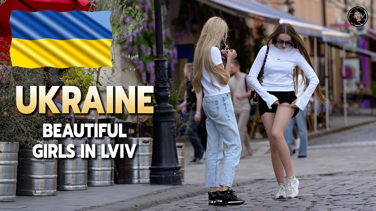 BEAUTIFUL UKRAINE GIRLS IN LVIV // SHOT IN 7K // STREET SCENE UKRAINE - EPISODE 10