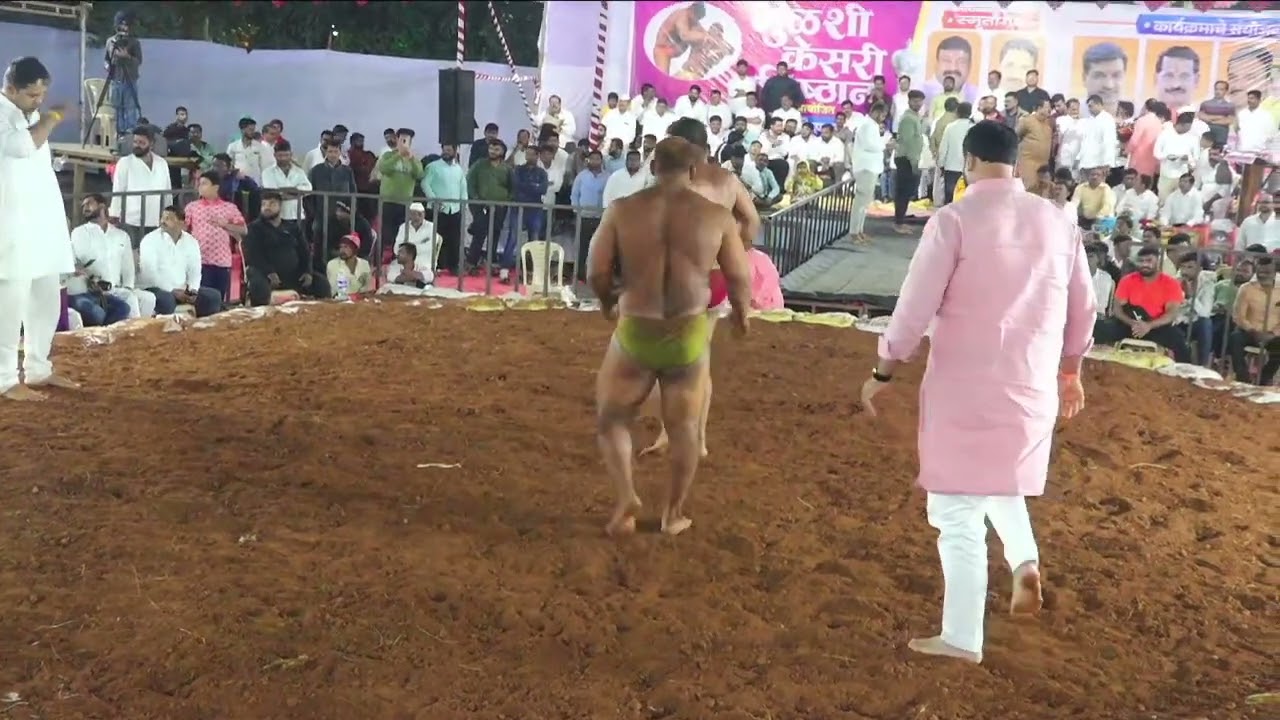 मुन्ना वर भरत  मदने  च्या चांगला विजय अमृता केसरी निकाली कुस्ती