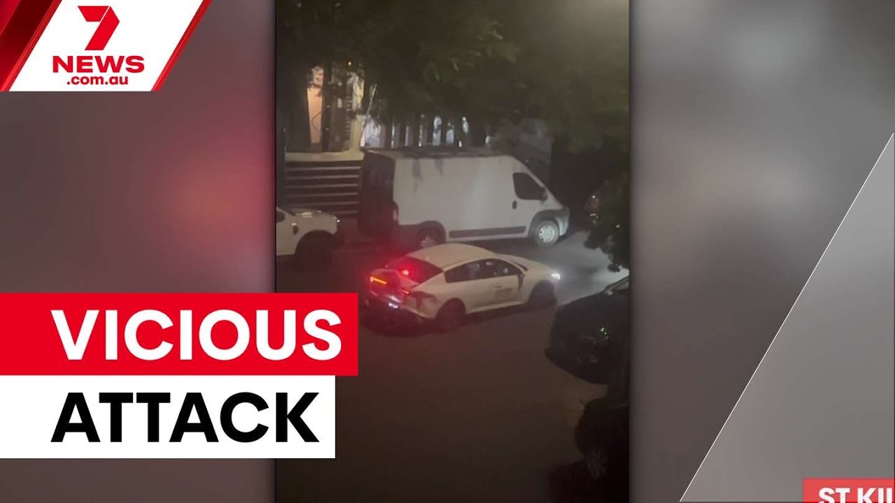 Teenage boy stabbed and run over in St Kilda | 7NEWS