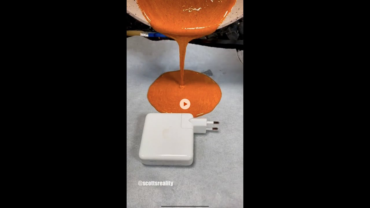 Apple charger 🔌 Squid Game Cookie: will I survive? 😳