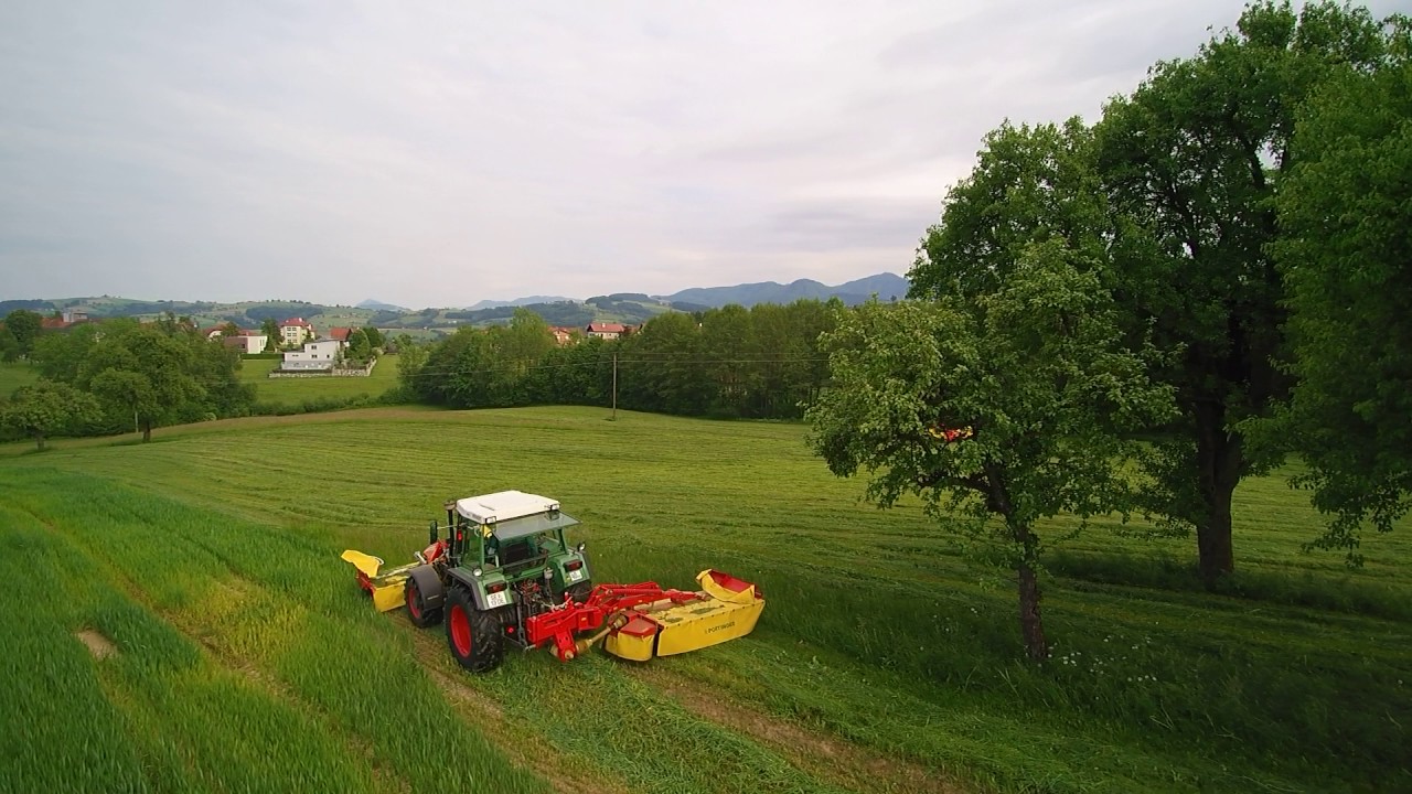 Beim Futter m&auml;hen mit Fendt, McCormik und P&ouml;ttinger M&auml;hwerke #fendt #mccormik #p&ouml;ttinger #kals
