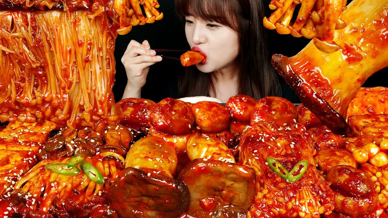ASMR (приготовление и прием пищи) острый ассорти из грибов. * рецепт соуса * MUKBANG | Bokyoung ASMR