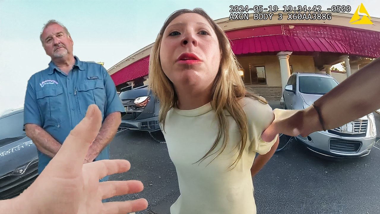 Toxic Girlfriend Demanded All His Attention and Faced a Harsh Reality