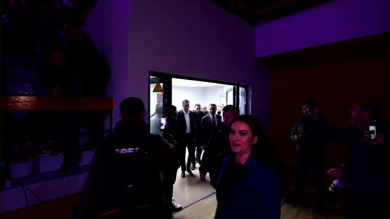 Prezantimi i kandidat&euml;ve p&euml;r deputet nga L&euml;vizja VET&Euml;VENDOSJE! me partner&euml;t e saj.