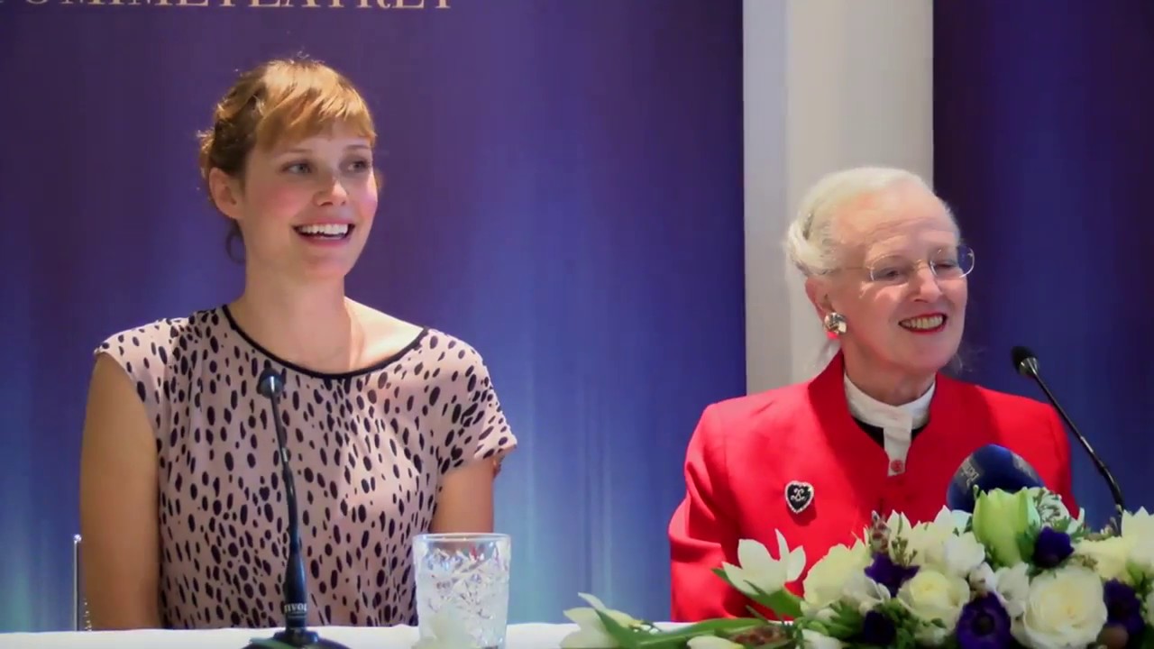 Dronning Margrethe i samarbejde med Oh Land