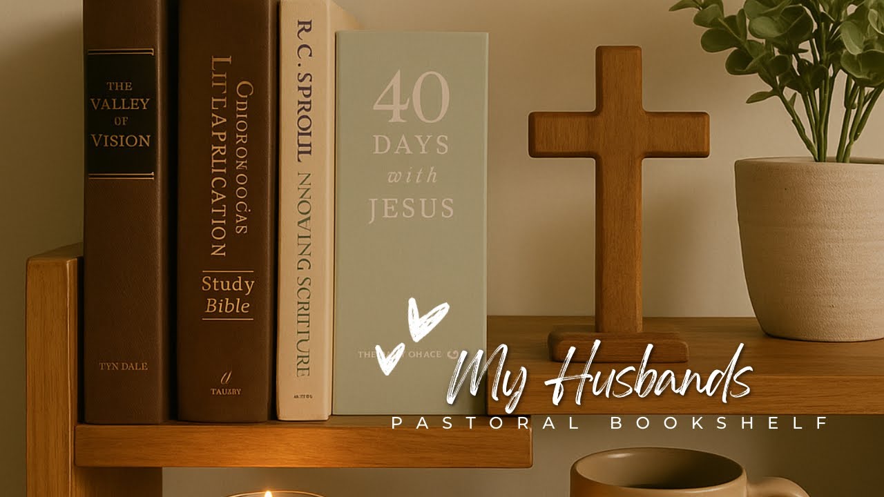 A Pastor’s Bookshelf Tour  | Christ-Centered Commentaries, Theology & Discipleship Resources