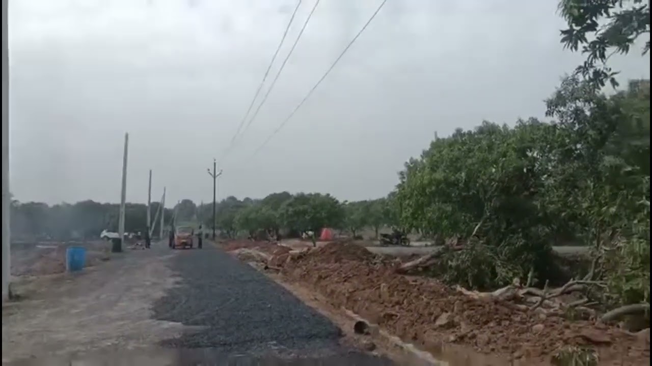 𝗪𝗮𝗿𝗮𝗻𝗴𝗮𝗹 Yellanda 10km from mamnoor AIRPORT AREA Approved 6500rs per yard only: 7569810245
