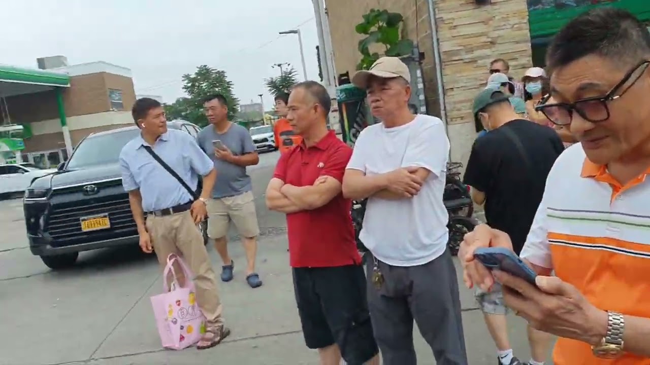 剛剛，紐約布碌侖八大道突發新聞