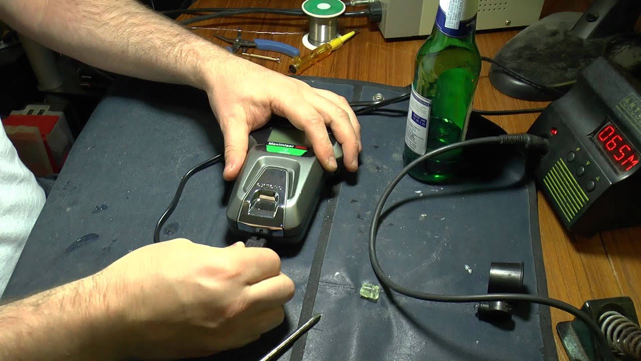 Oxford Maximiser 3800 battery charger teardown and repair