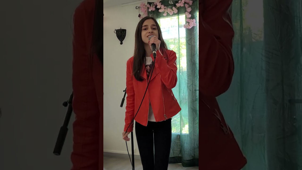 FLAVIA 'Earthquake' (Jisoo)
