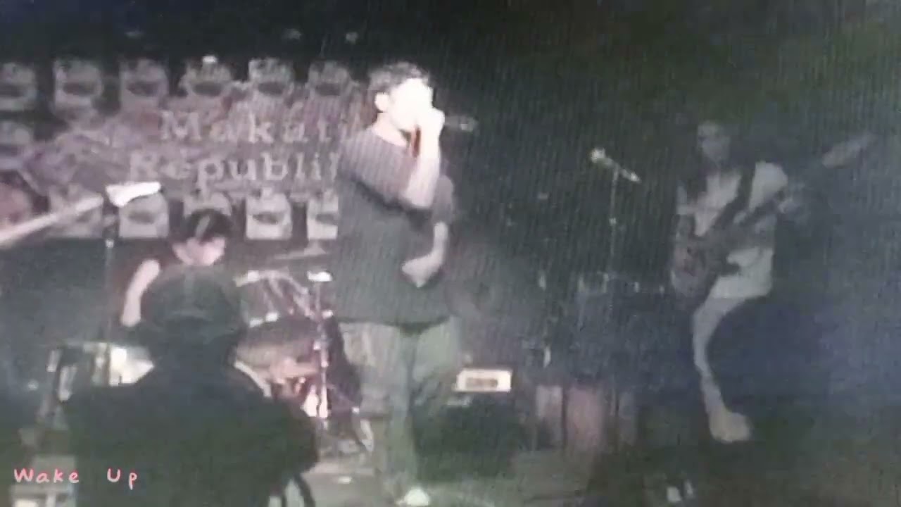 Payaso/wake up/sleep now in the Fire Cover By RATM