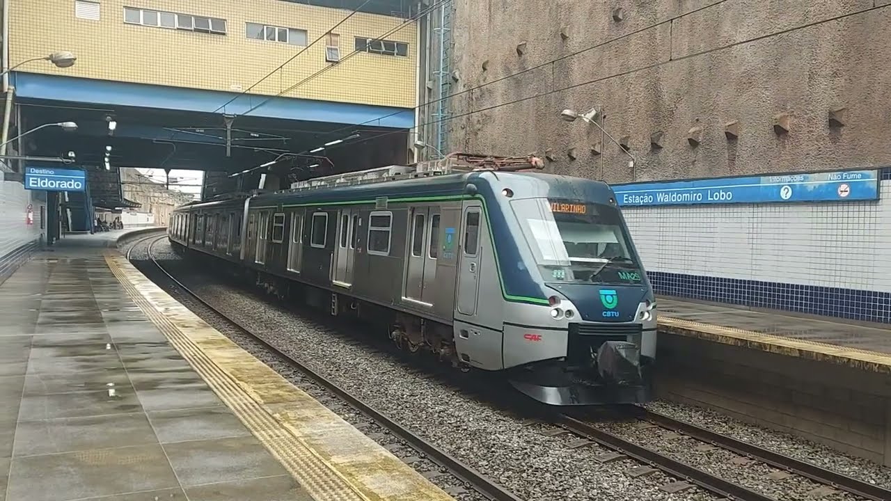 Metrô de BH - Trens na Estação Waldomiro Lobo