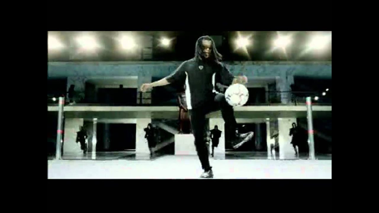 Футбол (Nike Реклама)