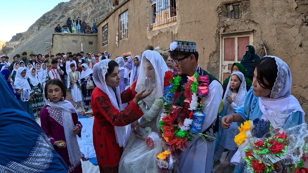 محفل عروسی در کوهستان های افغانستان/ زیبایی فرهنگ هزارگی در دل طبیعت