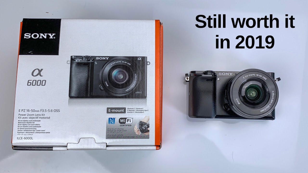 Распаковка и первое впечатление о Sony A6000