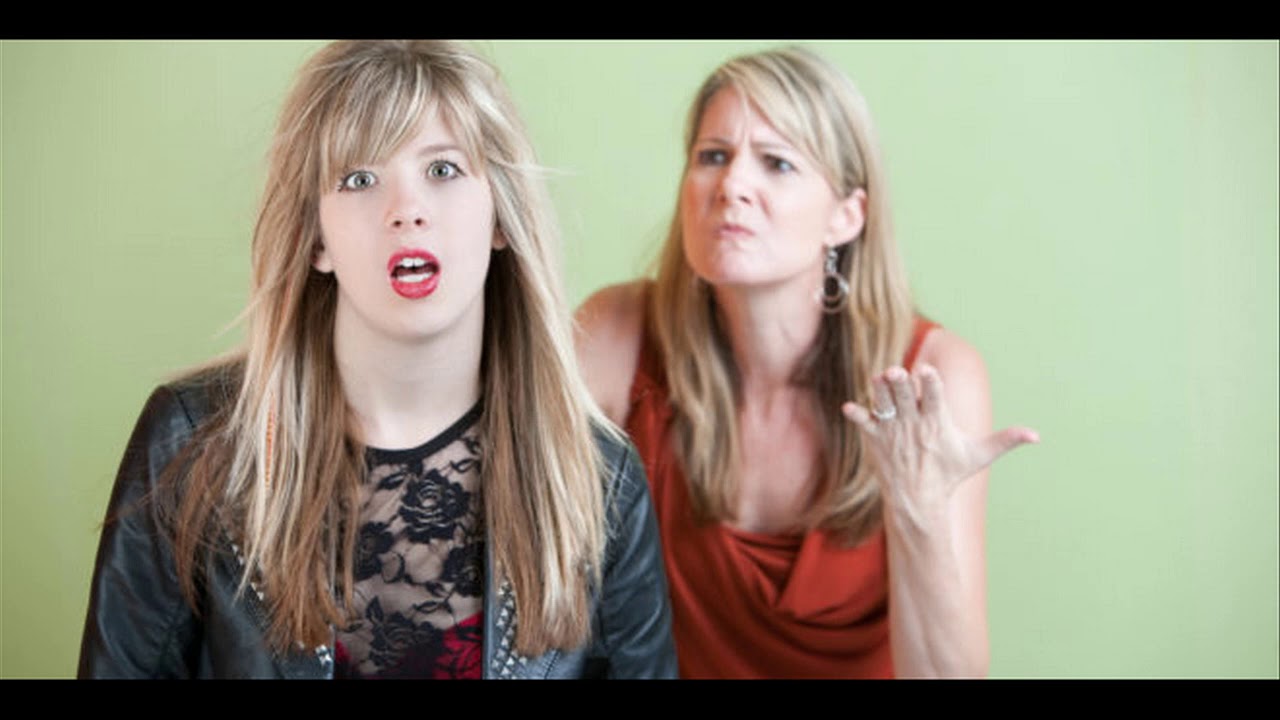 Awkward Tuesday Phone Call: Cray At Home Mom
