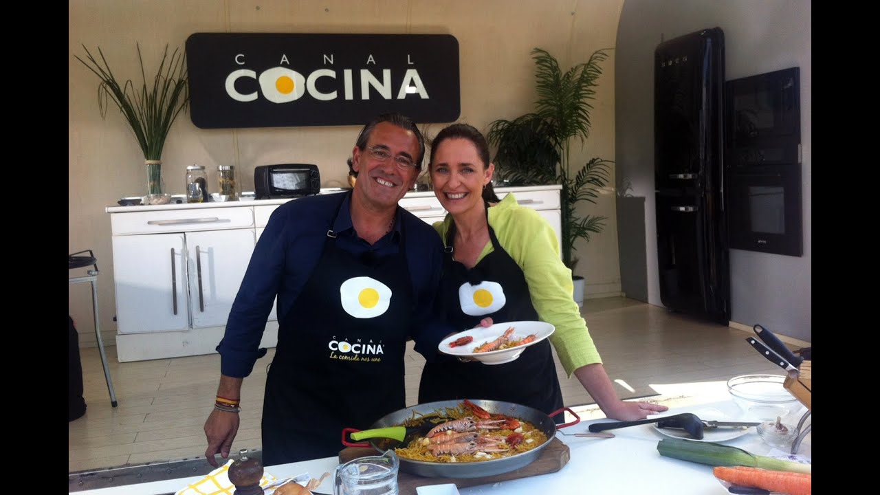 Arturo Torró cocina la Fideuà de Gandia en Canal Cocina