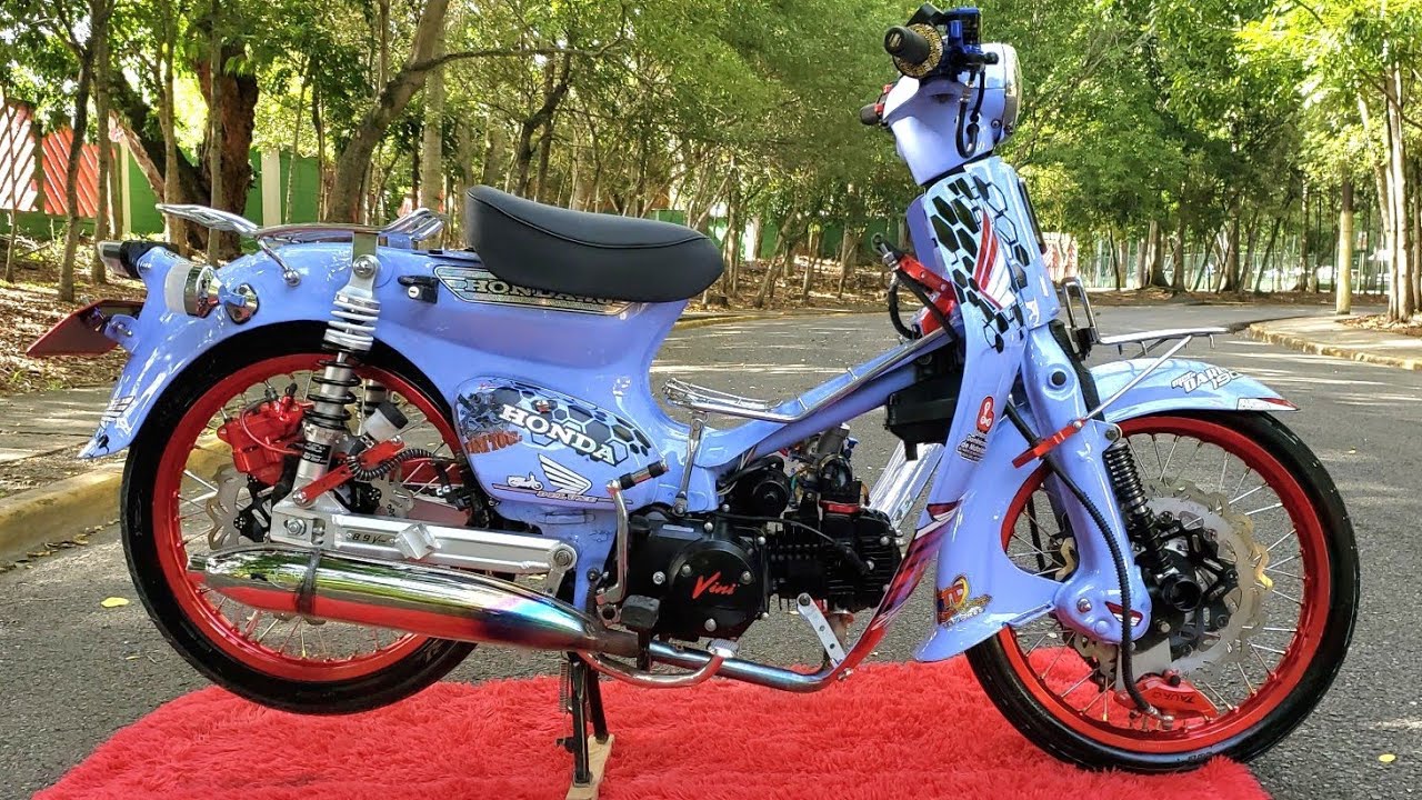 Hermoso honda super cub con máquina V125cc