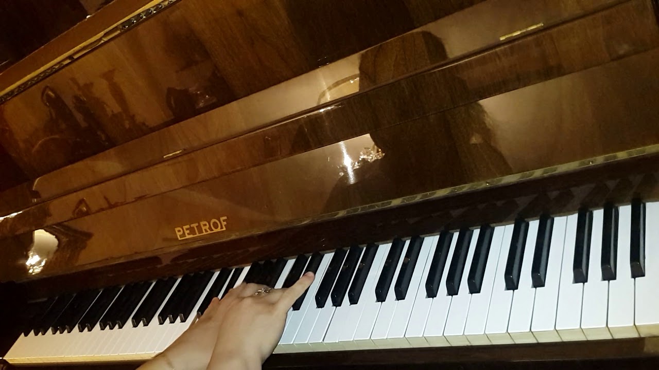 Gecdir daha - mus.Kamal (piano cover)