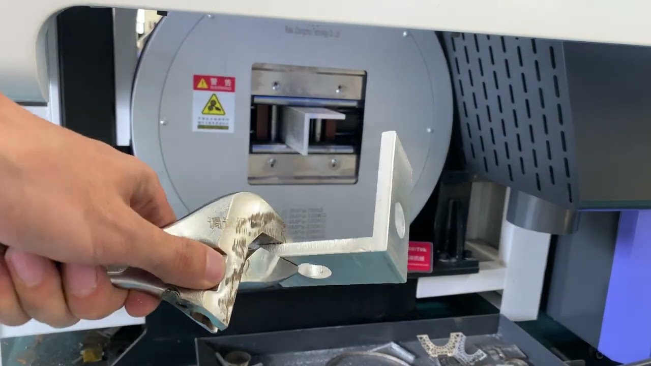 【AK60F】AccTek Fiber laser tube cutting machine angle aluminum cutting