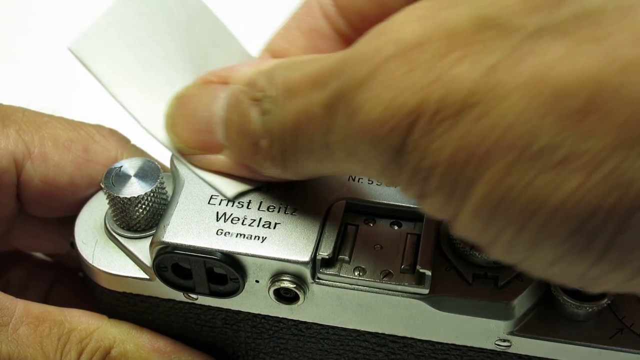 Easy repair of faint lettering on Leica logo 簡単なライカの文字入れ修理 nobbysparrow