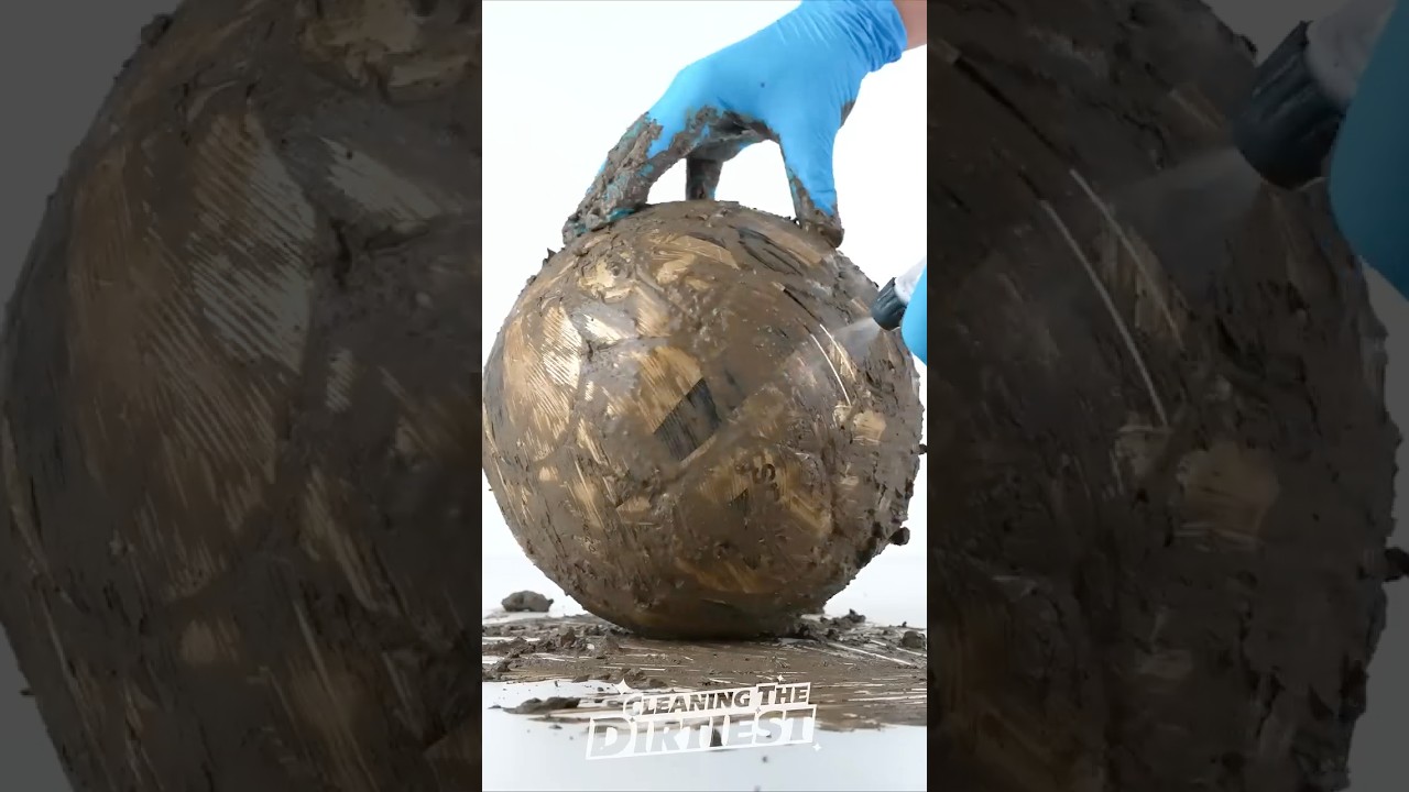 Speed Cleaning The DIRTIEST Adidas Roteiro Gold Edition Football! (2004)