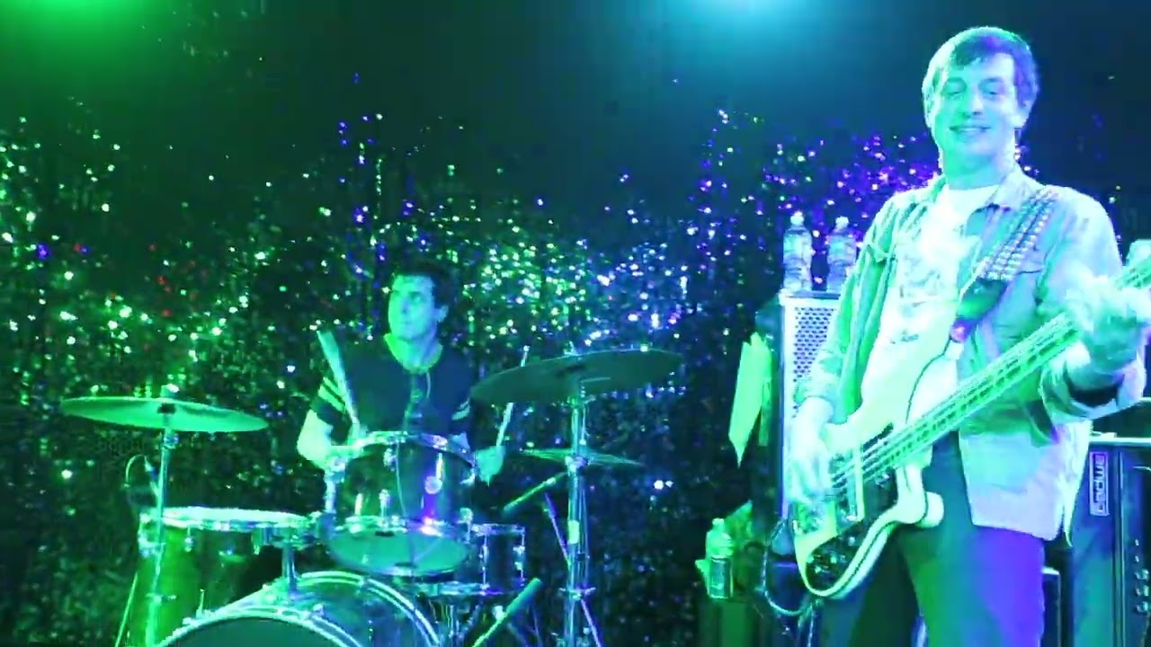 CARBONAS - TV Eye NYC (Oct. 28, 2022)