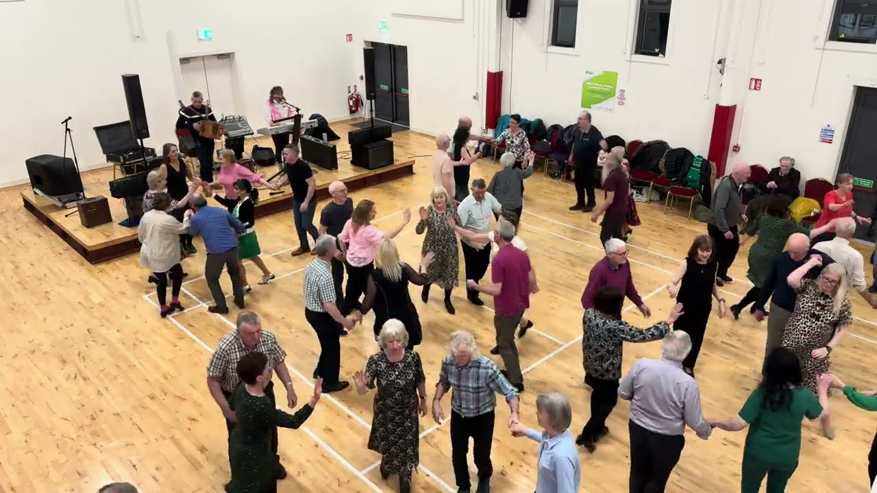 Uí Bhriain in Miltown Malbay 2025-03-14